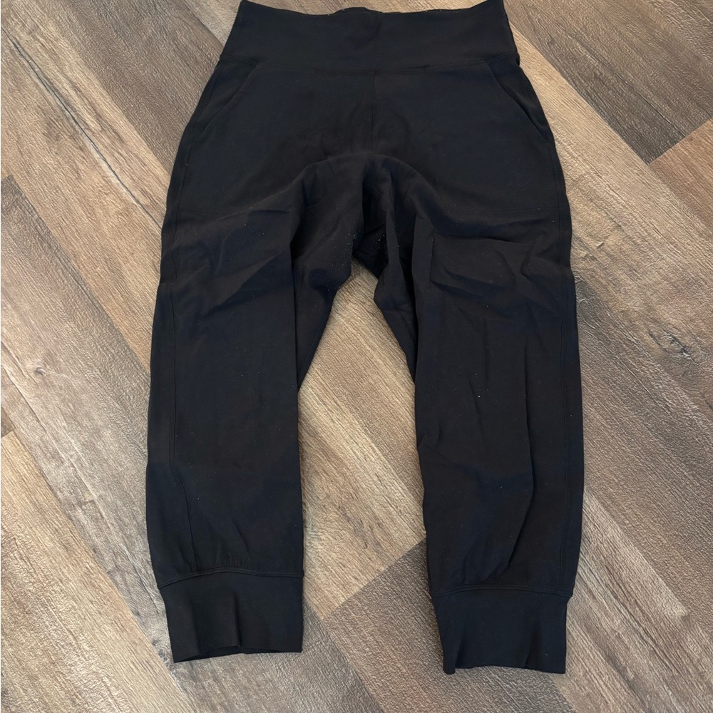lululemon Align™ High-Rise
Jogger Short